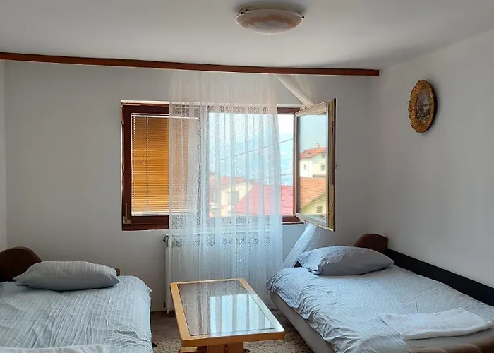 Oaza Mira 公寓 塞拉耶佛