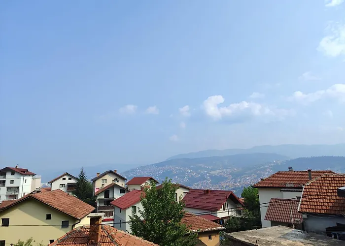 Oaza Mira 公寓 塞拉耶佛